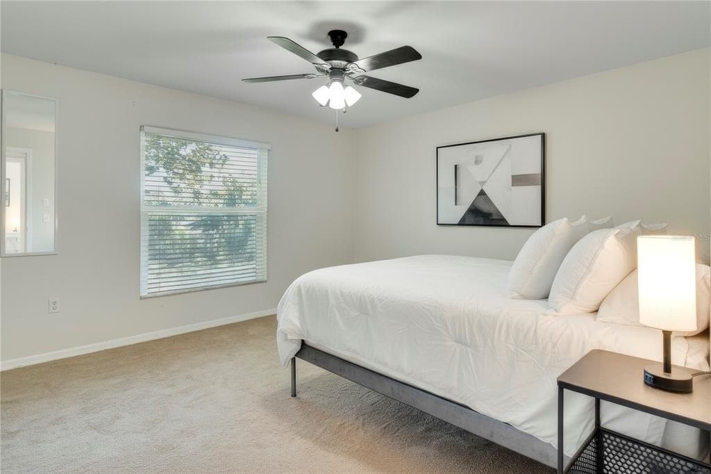 На продажу: $495,000 (3 спален, 2 ванн, 1948 Квадратных фут)