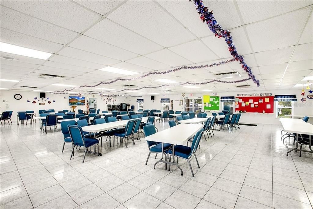 For Sale: $115,000 (1 beds, 1 baths, 824 Square Feet)