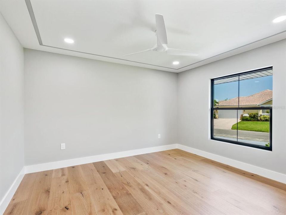 For Sale: $2,299,900 (5 beds, 3 baths, 3236 Square Feet)