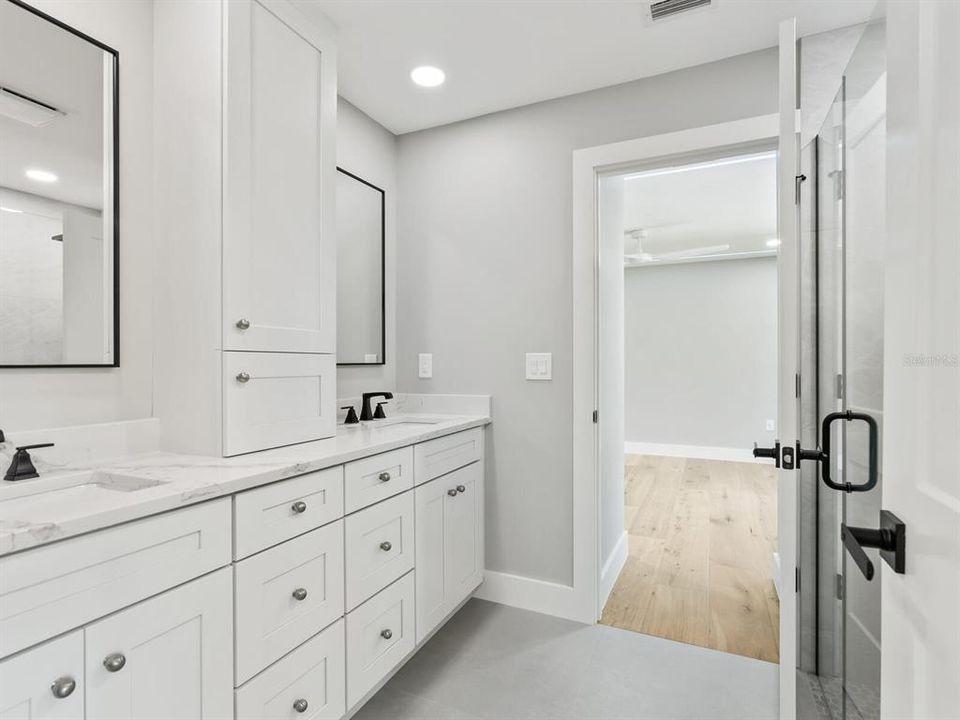 For Sale: $2,299,900 (5 beds, 3 baths, 3236 Square Feet)