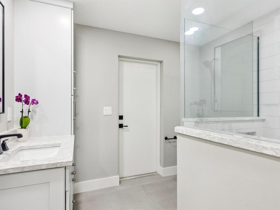 For Sale: $2,299,900 (5 beds, 3 baths, 3236 Square Feet)