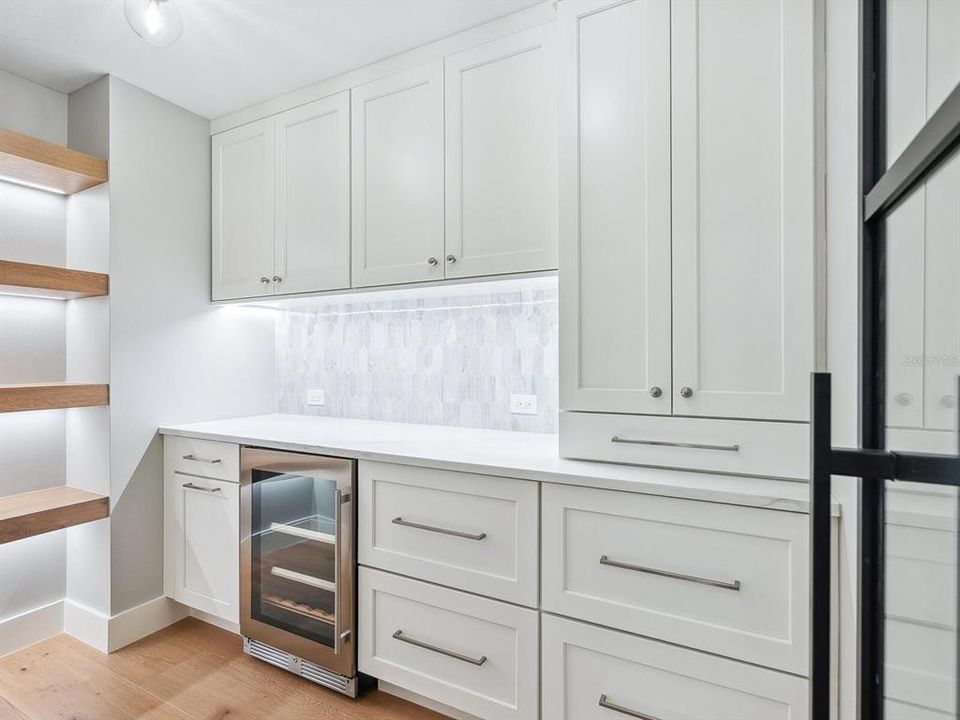 For Sale: $2,299,900 (5 beds, 3 baths, 3236 Square Feet)