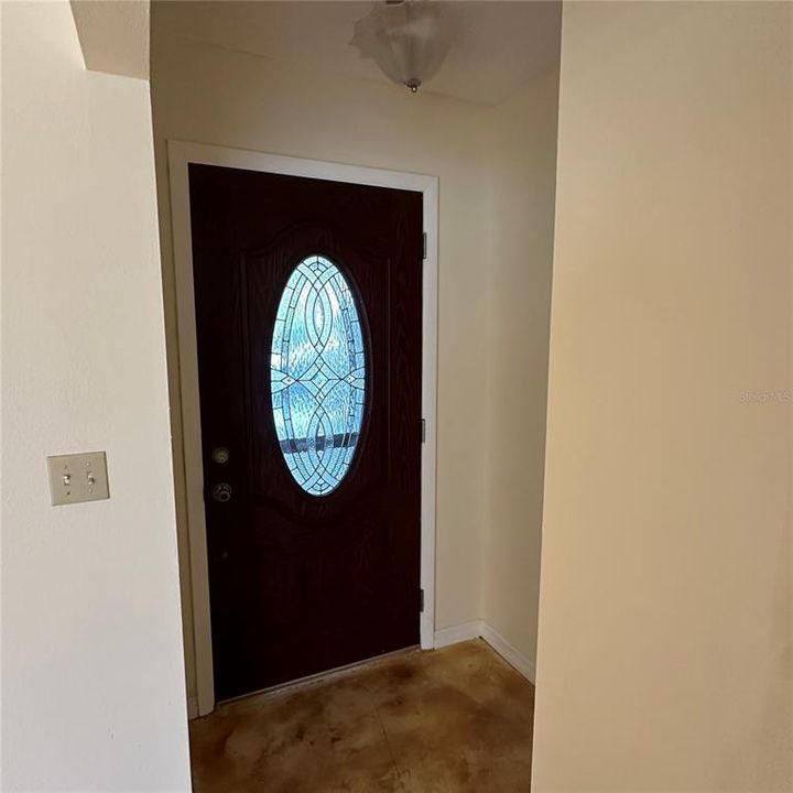 For Sale: $339,900 (2 beds, 2 baths, 1700 Square Feet)