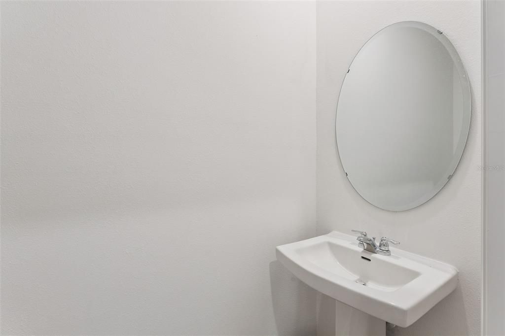 For Sale: $279,805 (3 beds, 2 baths, 1657 Square Feet)