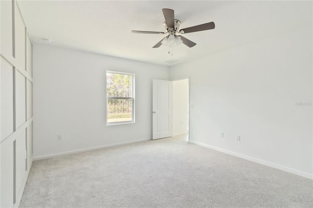 For Rent: $2,700 (5 beds, 2 baths, 2389 Square Feet)