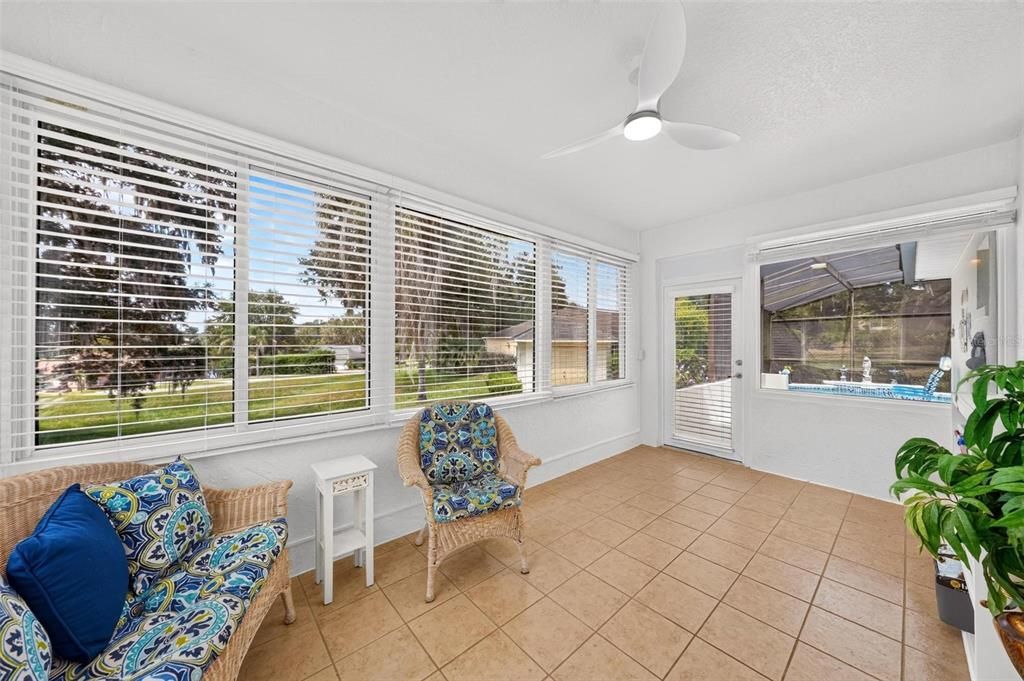 For Sale: $350,000 (3 beds, 2 baths, 1601 Square Feet)