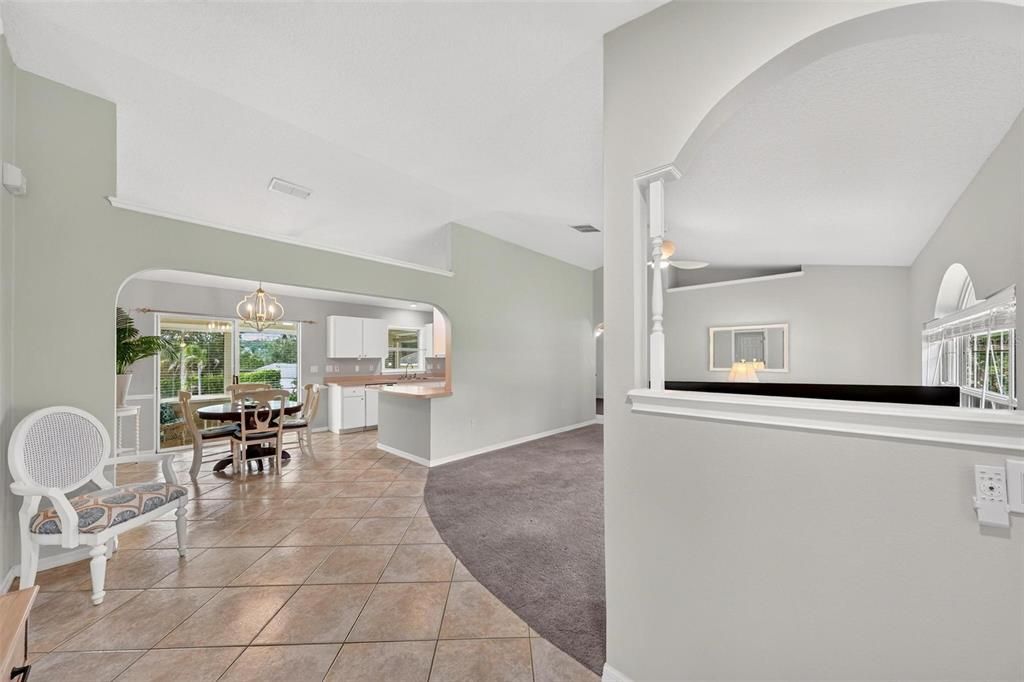 For Sale: $350,000 (3 beds, 2 baths, 1601 Square Feet)