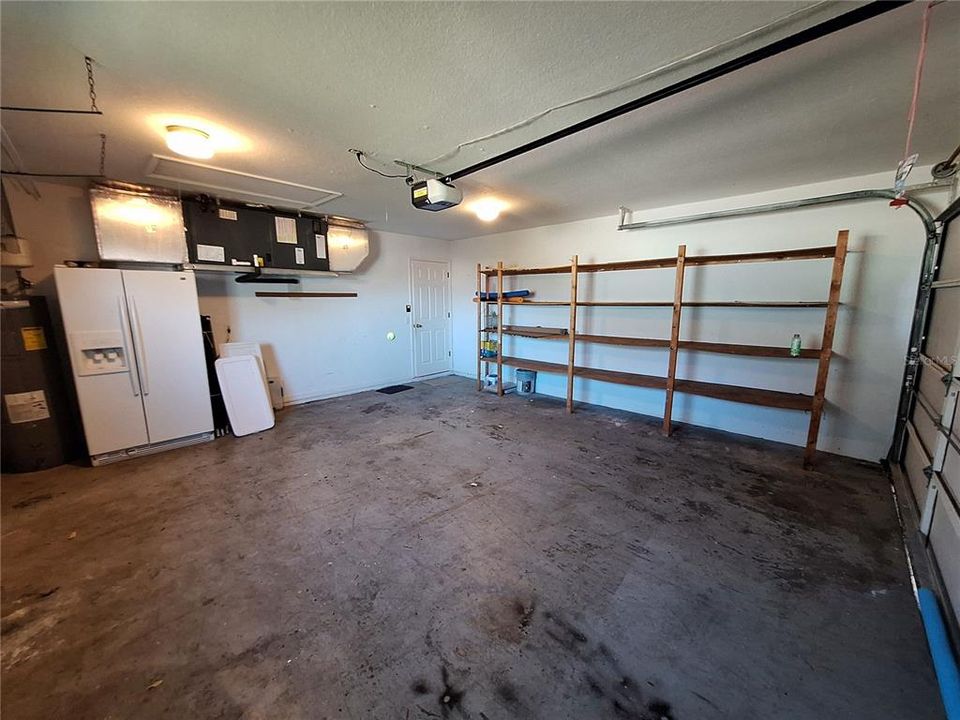 En Renta: $2,350 (4 camas, 2 baños, 2072 Pies cuadrados)