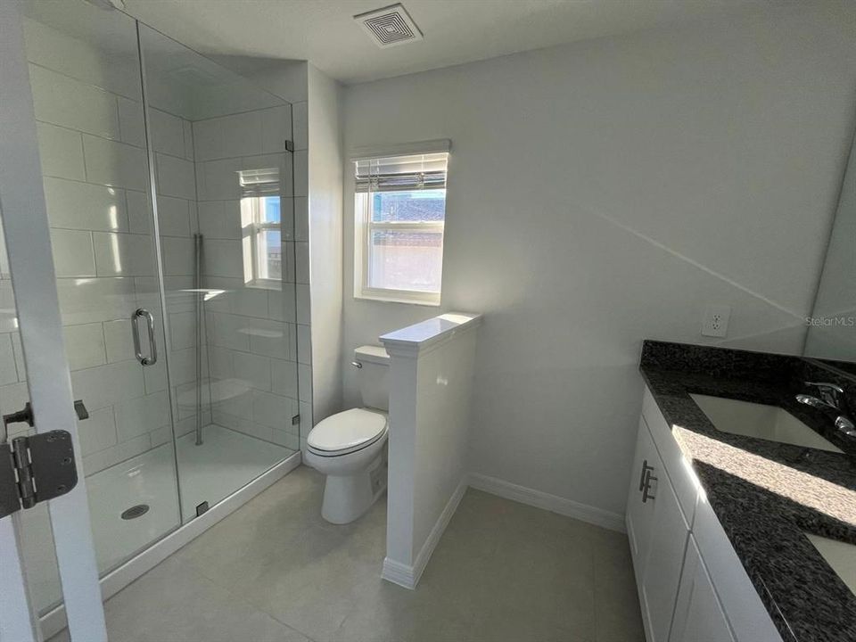 В аренду: $2,200 (3 спален, 2 ванн, 1787 Квадратных фут)