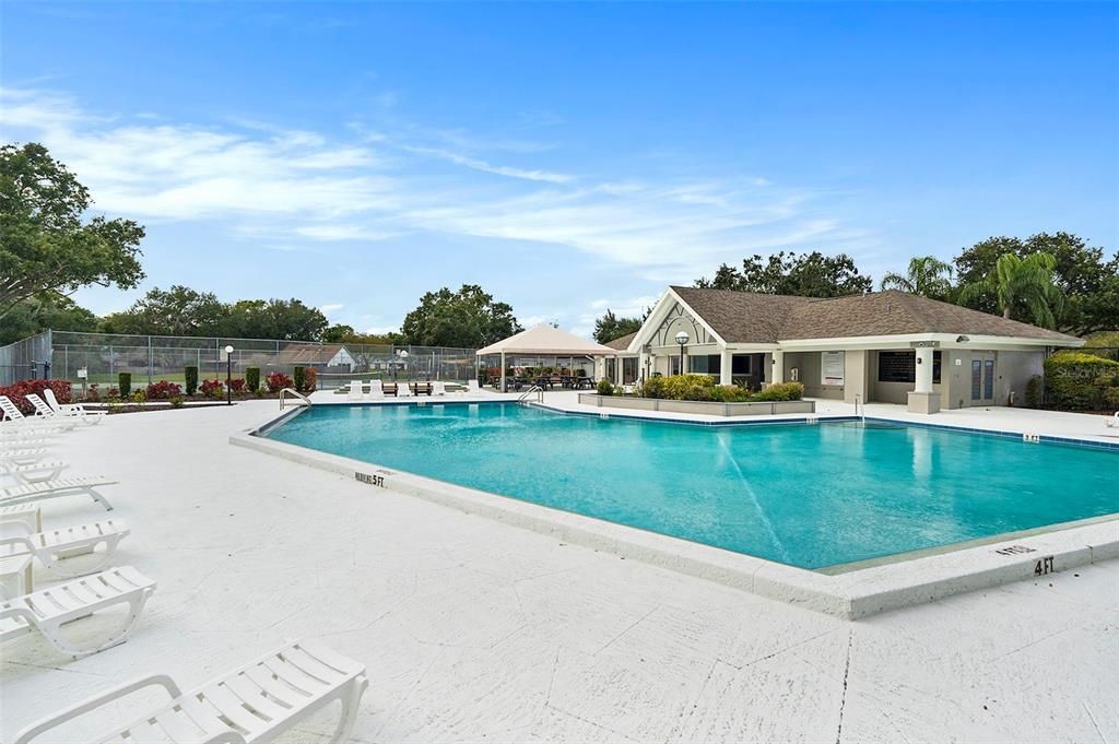 For Sale: $320,000 (3 beds, 2 baths, 1672 Square Feet)