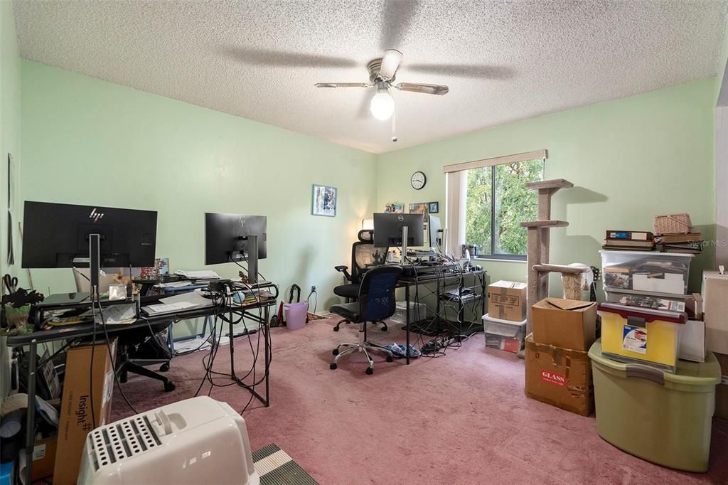 For Sale: $320,000 (3 beds, 2 baths, 1672 Square Feet)