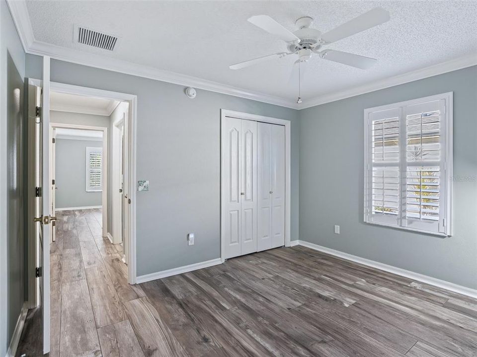 待售: $400,000 (3 贝兹, 2 浴室, 2000 平方英尺)