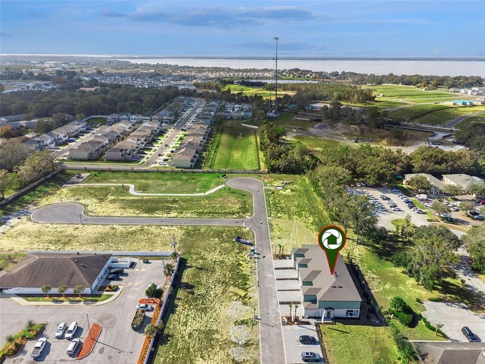 For Sale: $299,265 (3 beds, 2 baths, 1677 Square Feet)