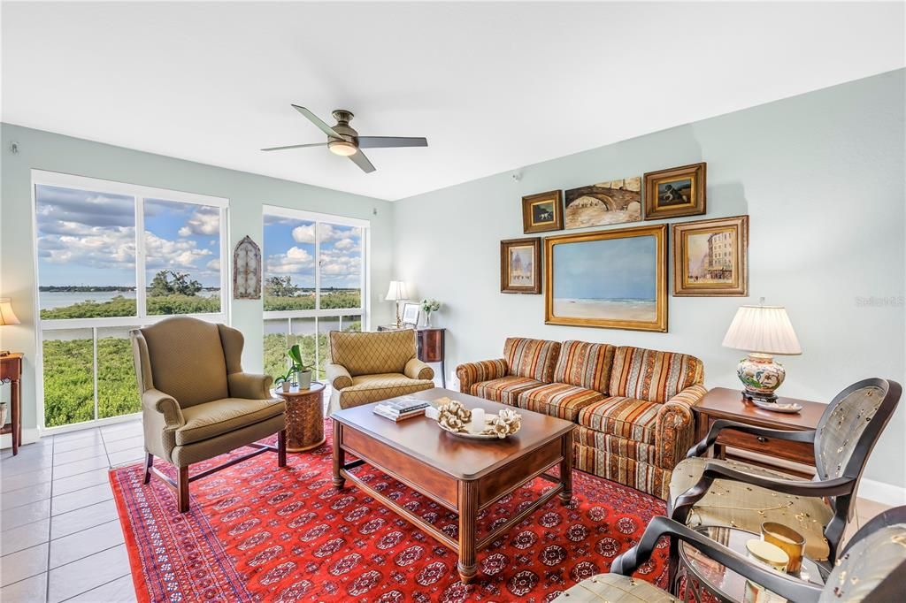 For Rent: $3,900 (2 beds, 2 baths, 1660 Square Feet)