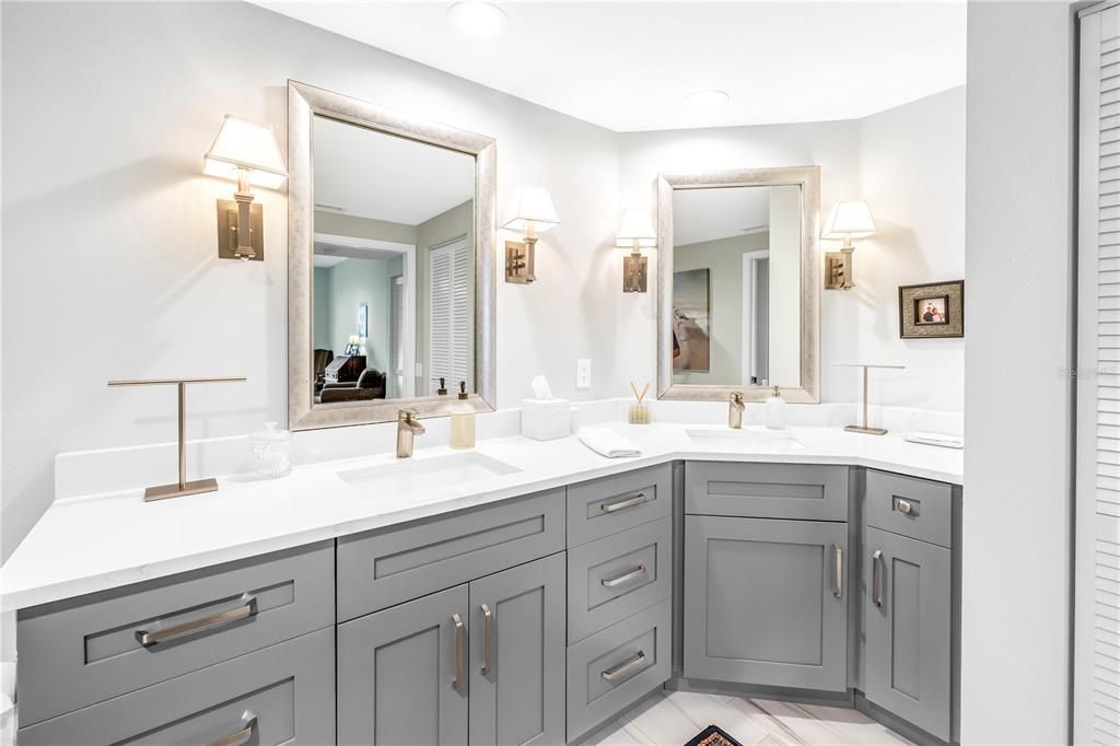 For Rent: $3,900 (2 beds, 2 baths, 1660 Square Feet)