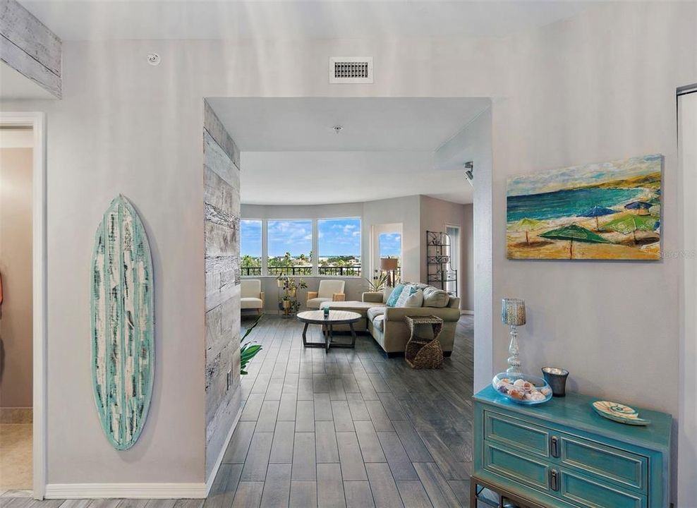 For Sale: $1,040,000 (3 beds, 2 baths, 2181 Square Feet)