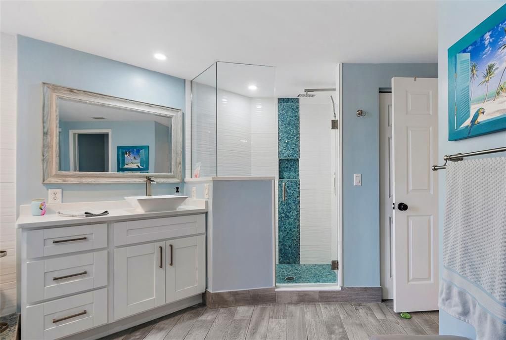 For Sale: $1,040,000 (3 beds, 2 baths, 2181 Square Feet)