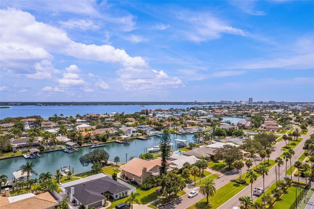 For Sale: $1,040,000 (3 beds, 2 baths, 2181 Square Feet)