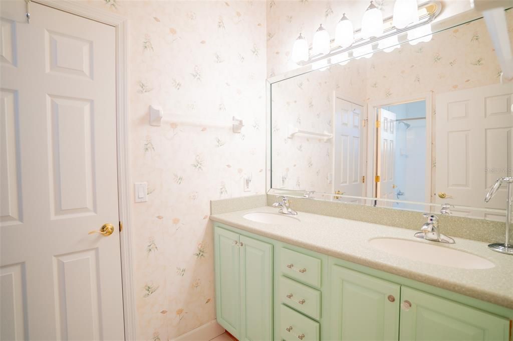 На продажу: $650,000 (4 спален, 3 ванн, 3159 Квадратных фут)