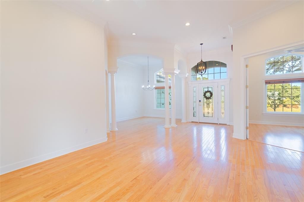 На продажу: $650,000 (4 спален, 3 ванн, 3159 Квадратных фут)