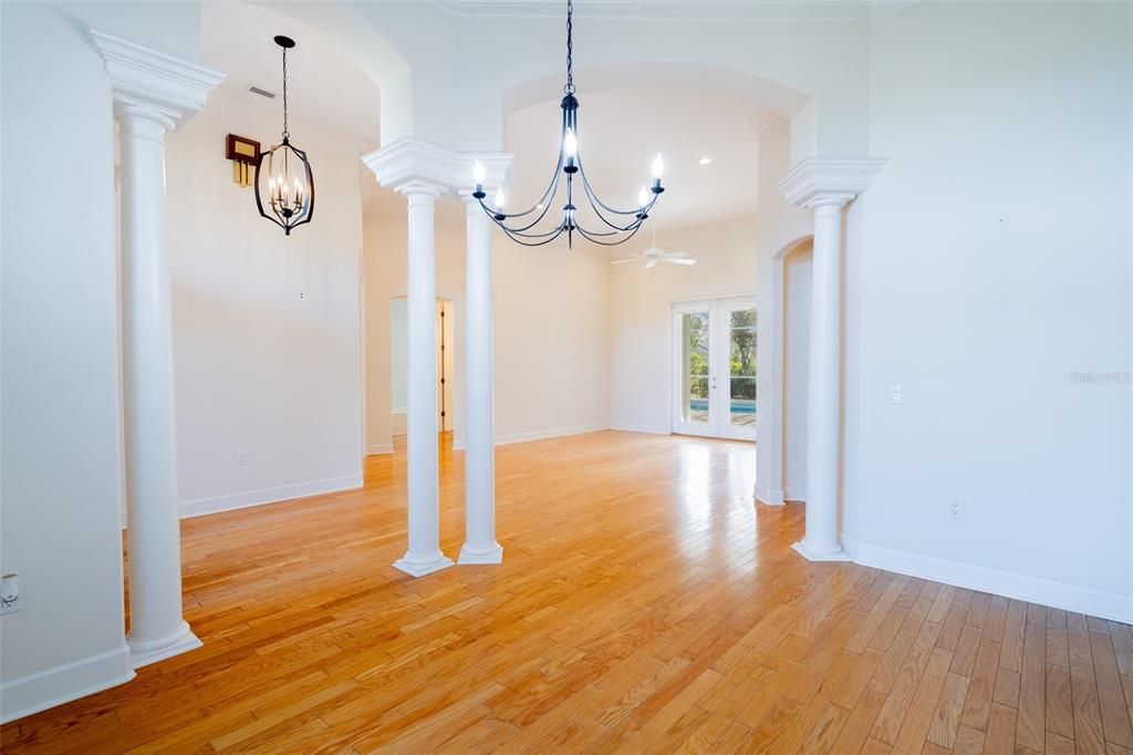 На продажу: $650,000 (4 спален, 3 ванн, 3159 Квадратных фут)