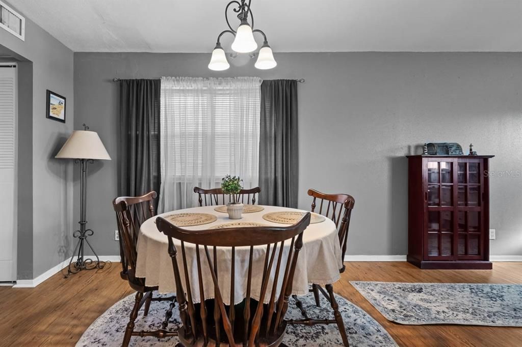 En Renta: $1,700 (1 camas, 1 baños, 800 Pies cuadrados)