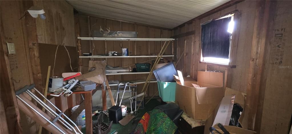 For Sale: $69,500 (2 beds, 2 baths, 869 Square Feet)