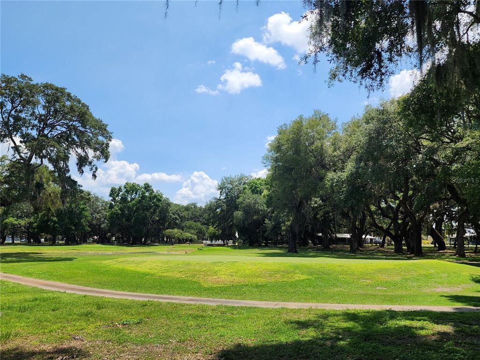 For Sale: $69,500 (2 beds, 2 baths, 869 Square Feet)