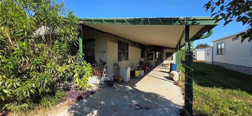 For Sale: $69,500 (2 beds, 2 baths, 869 Square Feet)