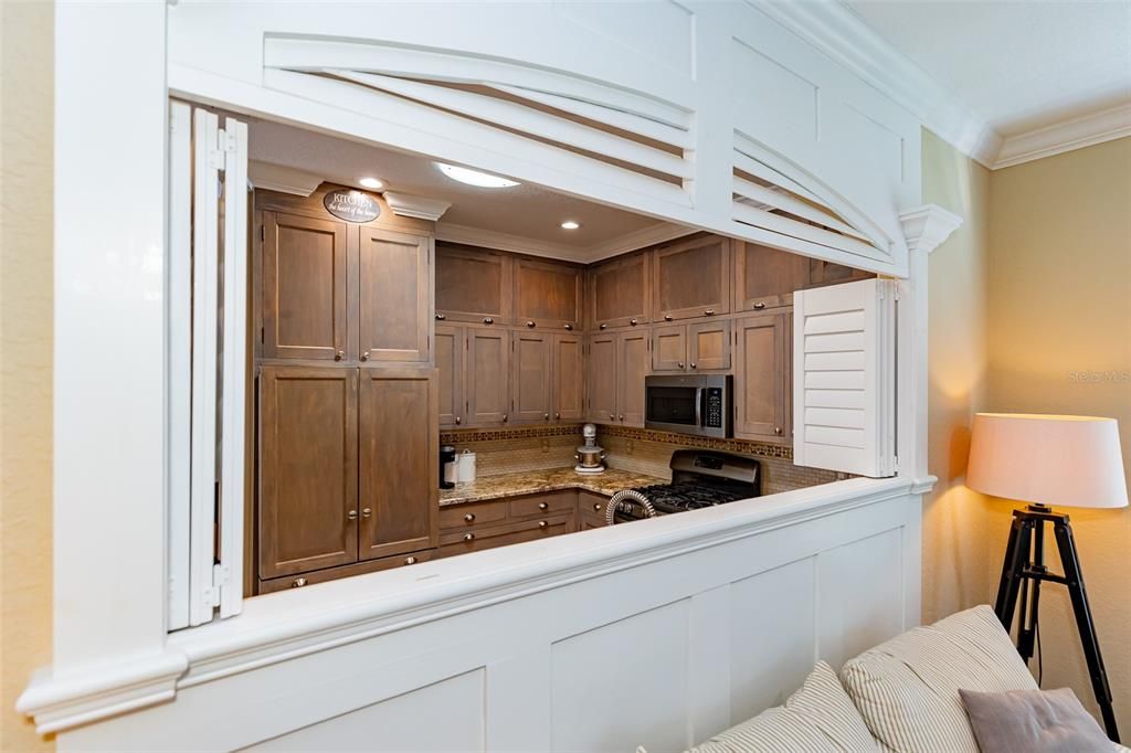 For Sale: $321,750 (3 beds, 3 baths, 1871 Square Feet)