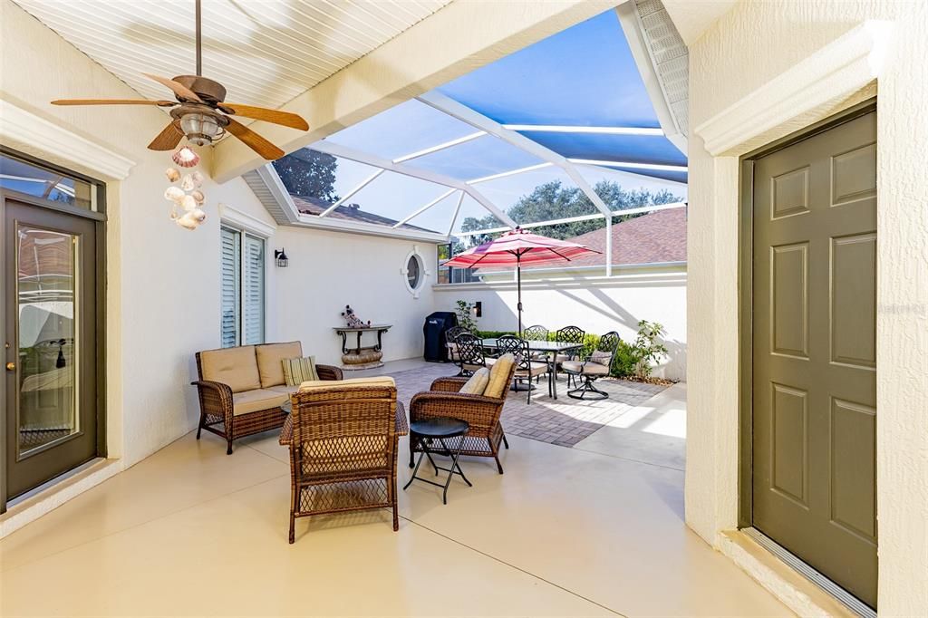 For Sale: $321,750 (3 beds, 3 baths, 1871 Square Feet)