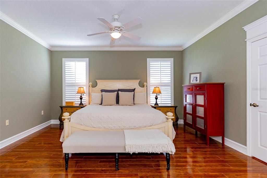 For Sale: $321,750 (3 beds, 3 baths, 1871 Square Feet)