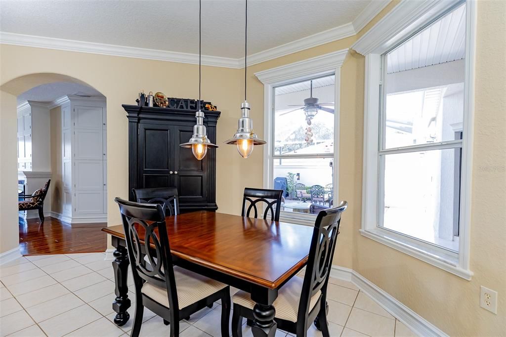 For Sale: $321,750 (3 beds, 3 baths, 1871 Square Feet)