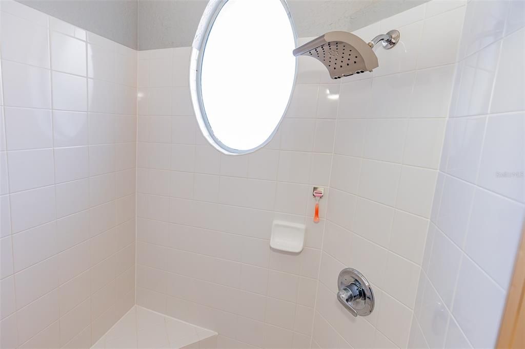 For Sale: $321,750 (3 beds, 3 baths, 1871 Square Feet)