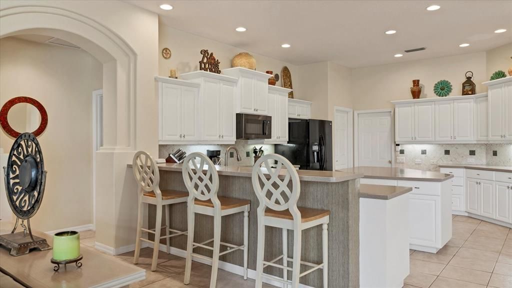 待售: $1,250,000 (4 贝兹, 3 浴室, 3544 平方英尺)