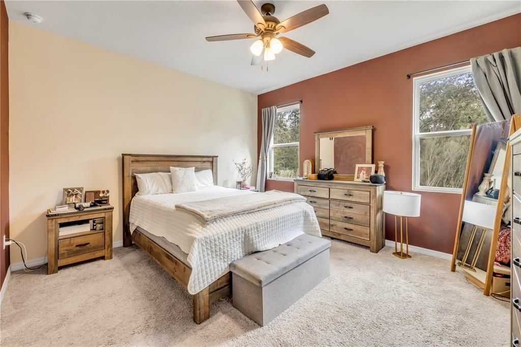 For Sale: $375,000 (3 beds, 2 baths, 1690 Square Feet)