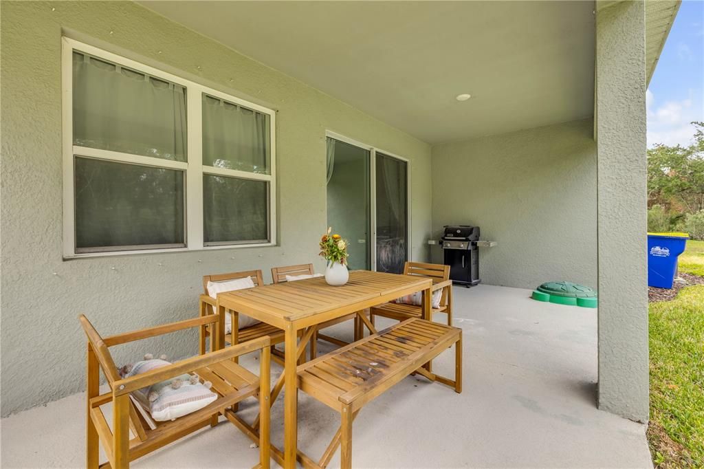 For Sale: $375,000 (3 beds, 2 baths, 1690 Square Feet)