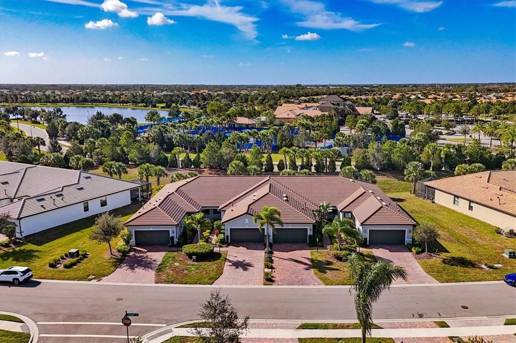 For Sale: $390,000 (2 beds, 2 baths, 1458 Square Feet)