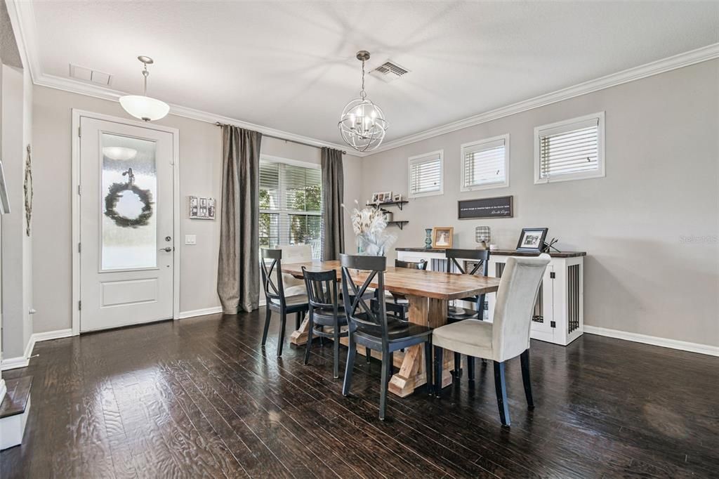 待售: $585,000 (3 贝兹, 2 浴室, 2446 平方英尺)