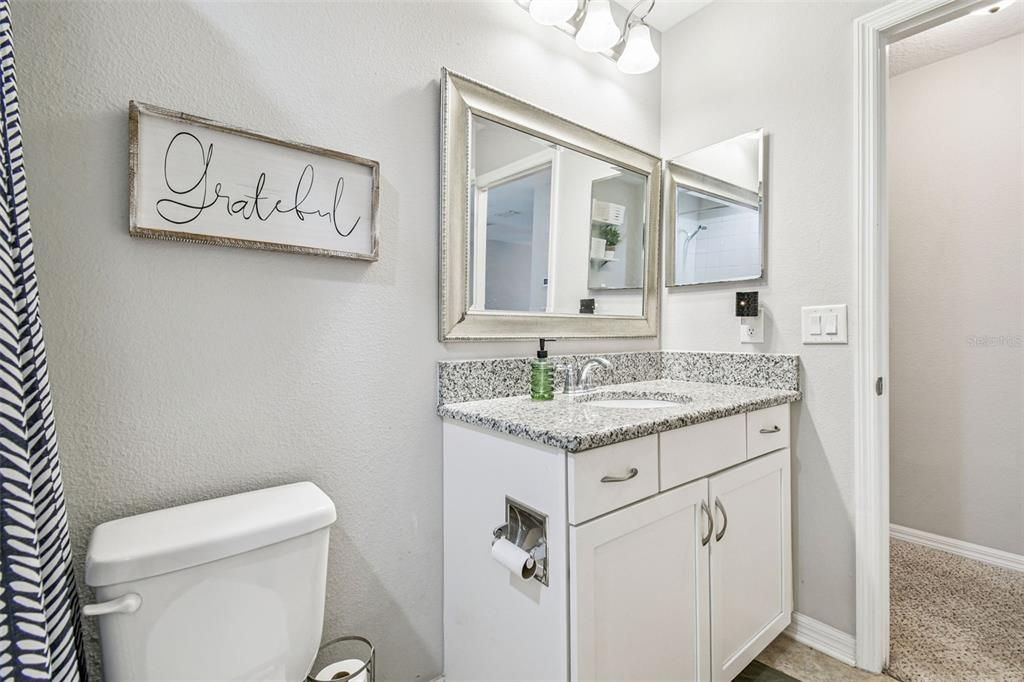 待售: $585,000 (3 贝兹, 2 浴室, 2446 平方英尺)