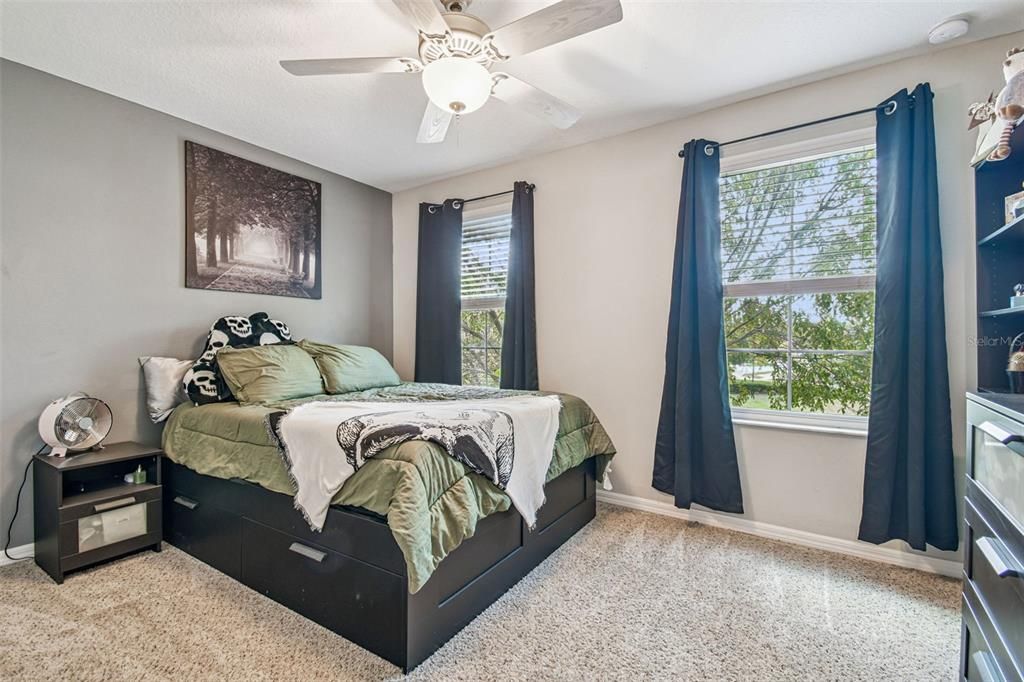 待售: $585,000 (3 贝兹, 2 浴室, 2446 平方英尺)