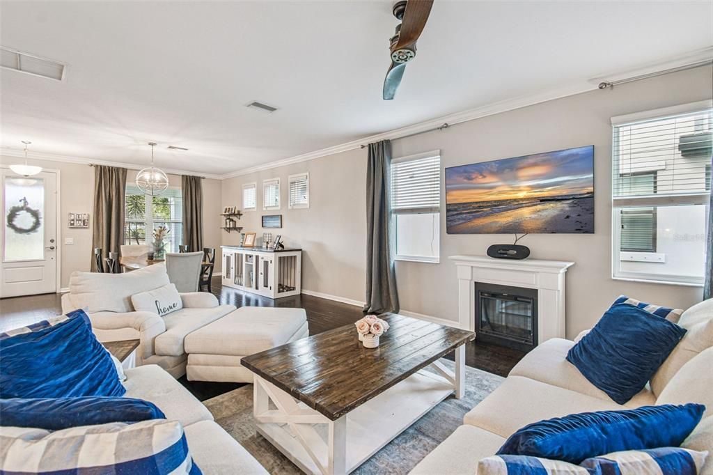 待售: $585,000 (3 贝兹, 2 浴室, 2446 平方英尺)