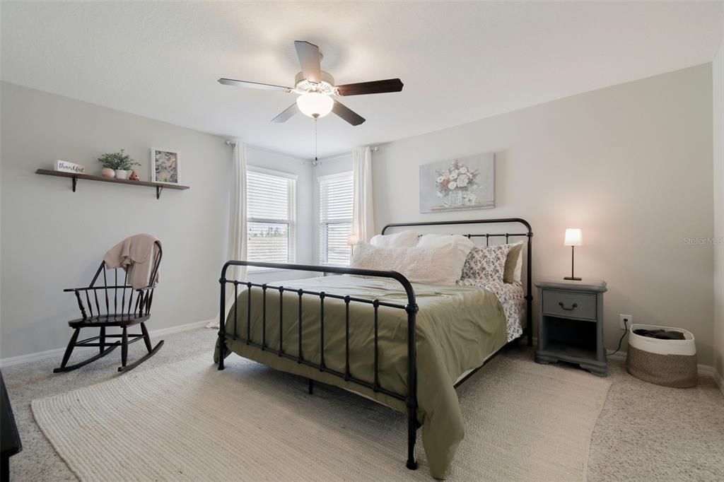 待售: $585,000 (3 贝兹, 2 浴室, 2446 平方英尺)