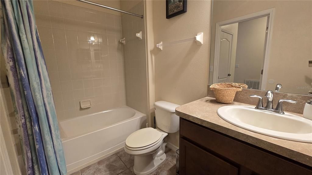 В аренду: $1,820 (2 спален, 2 ванн, 1396 Квадратных фут)