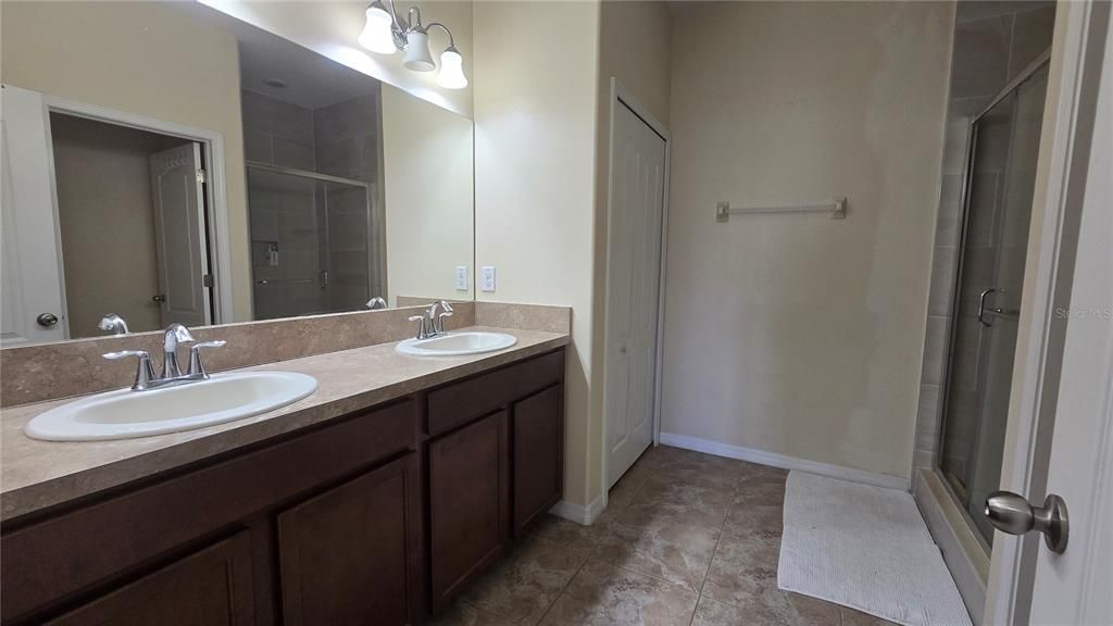 В аренду: $1,820 (2 спален, 2 ванн, 1396 Квадратных фут)