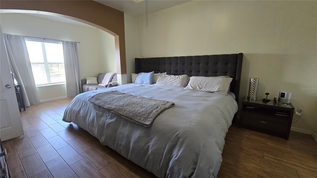 В аренду: $1,820 (2 спален, 2 ванн, 1396 Квадратных фут)