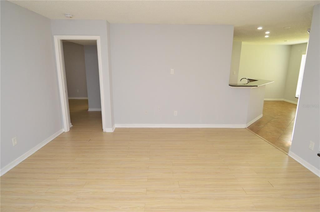 En Renta: $1,800 (2 camas, 2 baños, 1129 Pies cuadrados)