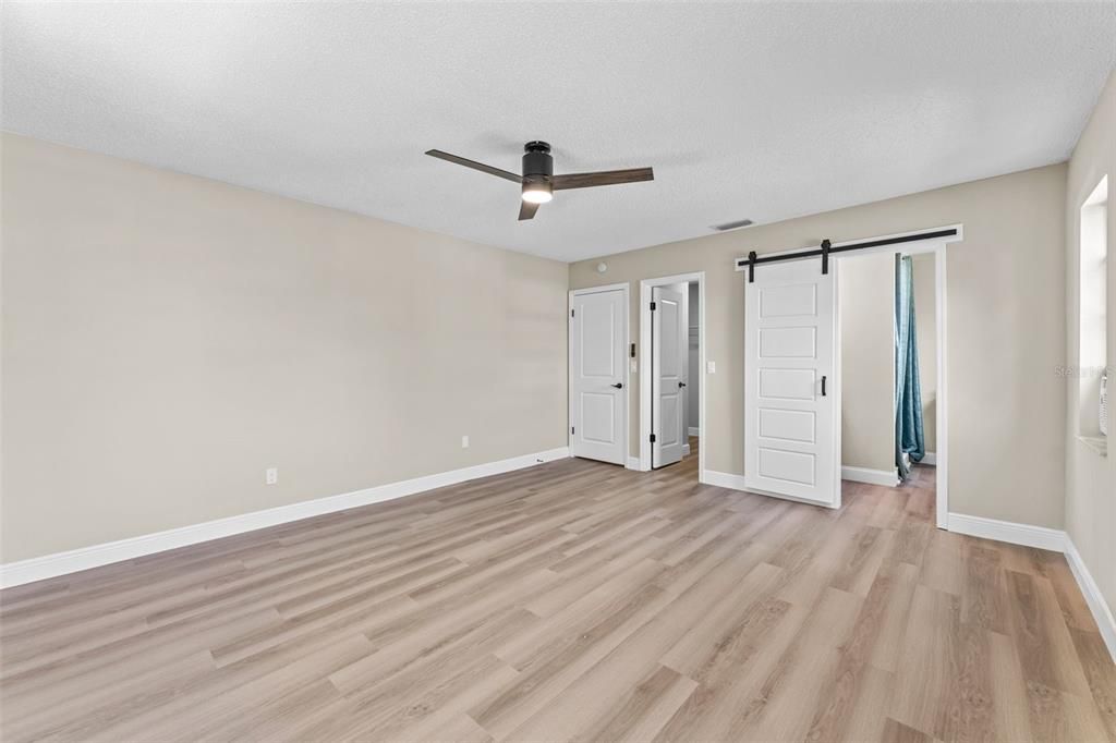 合同活跃: $340,000 (3 贝兹, 2 浴室, 1805 平方英尺)