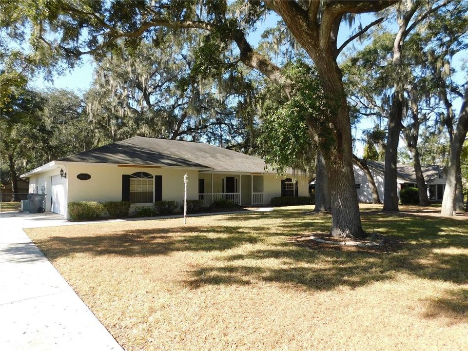 En Venta: $284,900 (3 camas, 2 baños, 2080 Pies cuadrados)