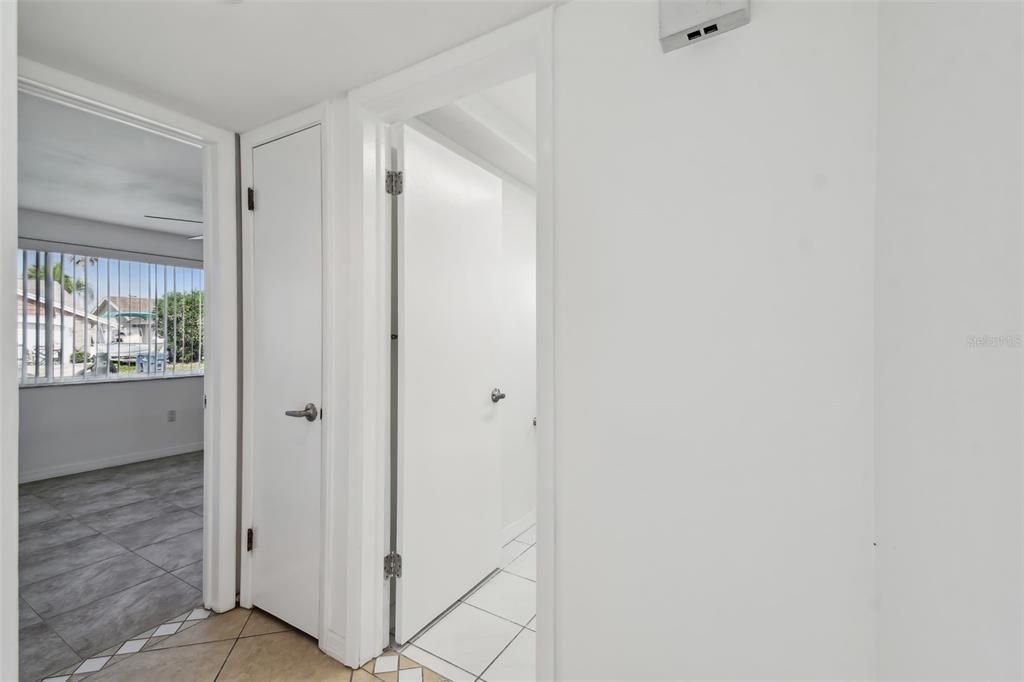 For Rent: $2,300 (2 beds, 2 baths, 1334 Square Feet)